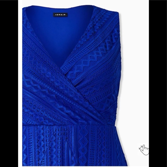 TORRID ELECTRIC BLUE GEO LACE HANDKERCHIEF MIDI DRESS size 2 - Picture 9 of 13